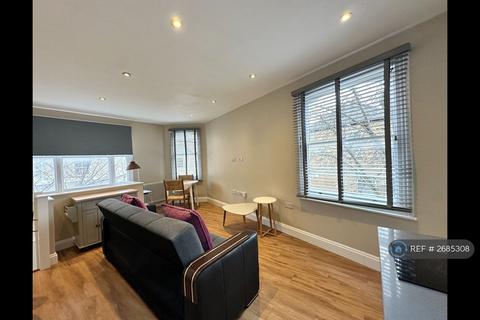 1 bedroom flat to rent, Lamington Street, London, W6