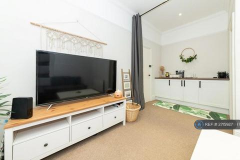 1 bedroom flat to rent, London Road, Reading, RG1