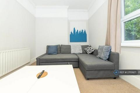 1 bedroom flat to rent, London Road, Reading, RG1