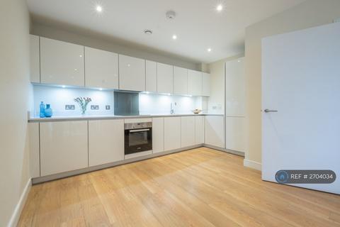 2 bedroom flat to rent, Stead Street, London, SE17
