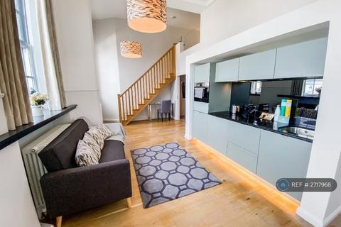 undefined, Mcdonald Road, Edinburgh, EH7