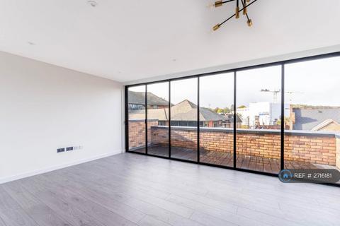 undefined, High Street, Purley, CR8