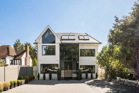 undefined, Waggon Road, Barnet EN4