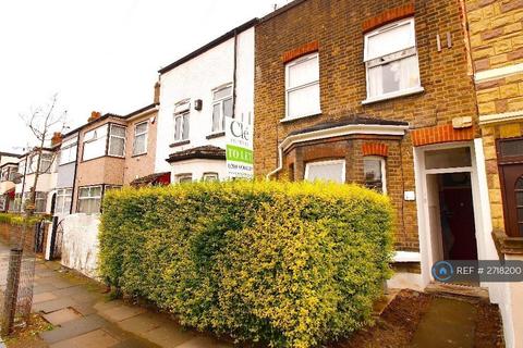 undefined, Albert Square, London, E15