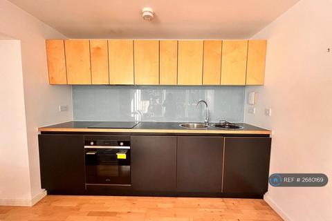1 bedroom flat to rent, The Avenue, Leeds, LS9