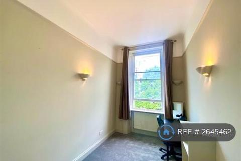 2 bedroom flat to rent, Queen's Gate, London, SW7