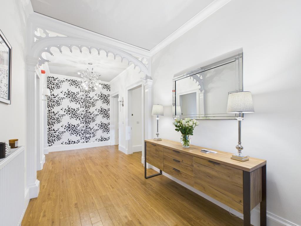 Cam03185 g0 pr0125 still004