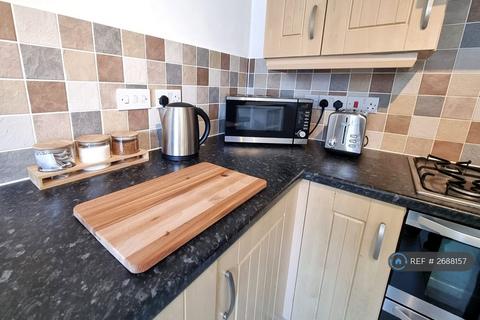 3 bedroom detached house to rent, Rosehip Road, Cambridge, CB4