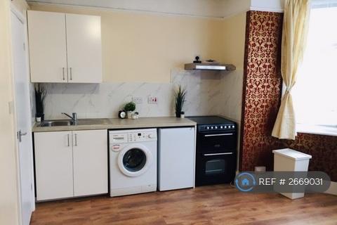 undefined, Grenoble Gardens, London, N13