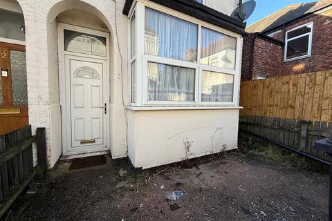 undefined, Roland Avenue, Arthur Street, Hull