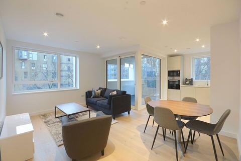 2 bedroom flat to rent, Walworth Road, Elephant and Castle, London, SE17