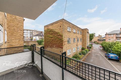 4 bedroom flat to rent, Jebb Avenue, Brixton