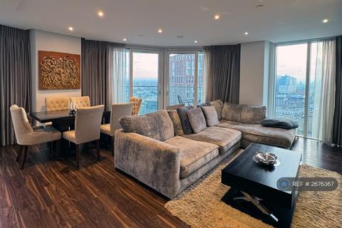 undefined, London, London, E1