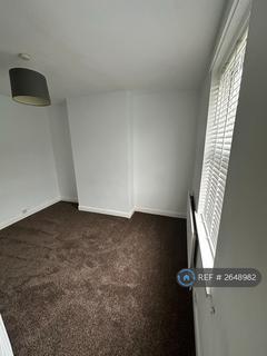 3 bedroom terraced house to rent, South View Crescent, Sheffield, S7