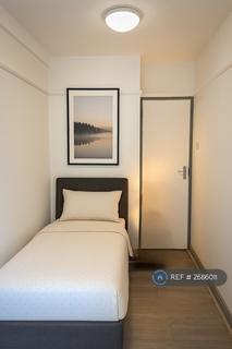 undefined, London Road, Thornton Heath, CR7