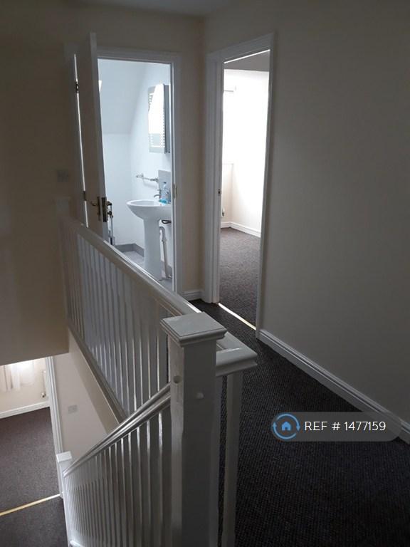 2nd Floor Landing