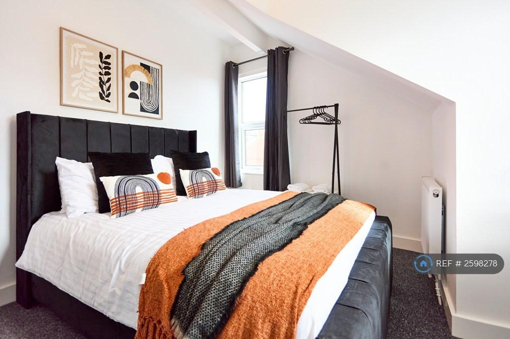 Double Bedroom 2nd Floor