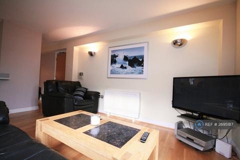 2 bedroom flat to rent, Hoole Lane, Chester, CH2