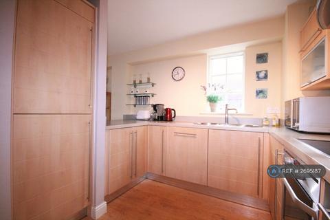 2 bedroom flat to rent, Hoole Lane, Chester, CH2