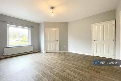 3 bedroom semi-detached house to rent, Trinity Way, Basingstoke, RG24
