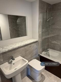 undefined, Castle Street, Luton, LU1