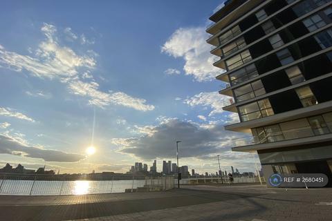 undefined, River Gardens Walk, London, SE10
