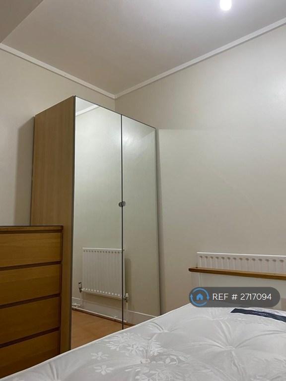Single Bedroom