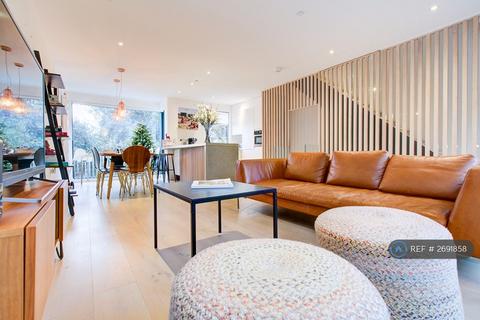 undefined, Savona Close, London, SW19