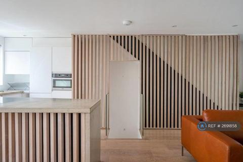 undefined, Savona Close, London, SW19