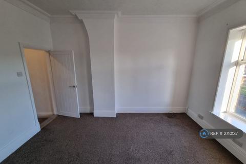 2 bedroom terraced house to rent, Platt Fold Street, Leigh, WN7