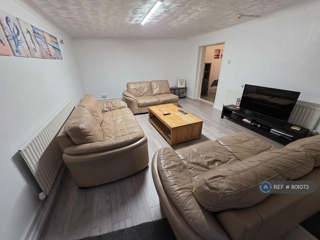Huge Lounge