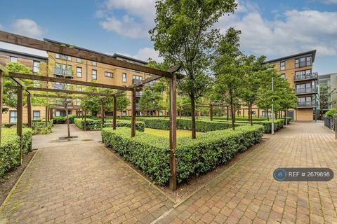 2 bedroom flat to rent, Spa Road, London, SE16