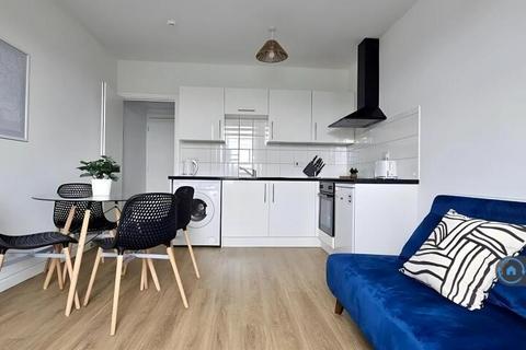 1 bedroom flat to rent, Newport Road, Cardiff, CF24