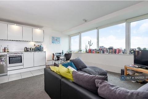 undefined, Aragon Tower, London, SE8