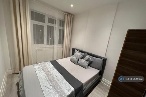 undefined, Sunset Road, London, SE5