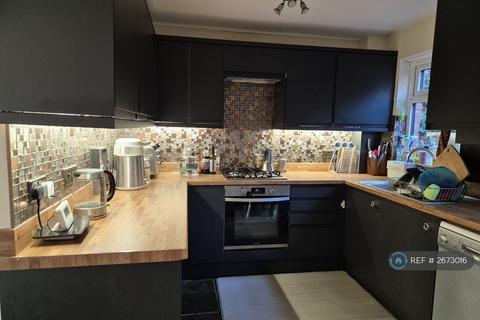 2 bedroom terraced house to rent, Trothy Road, London, SE1