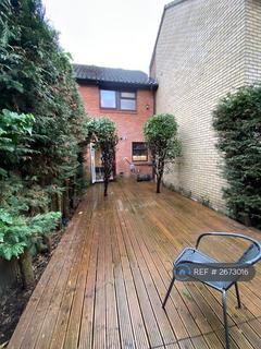 undefined, Trothy Road, London, SE1