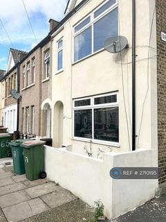 3 bedroom terraced house to rent, Chadwin Road, London, E13