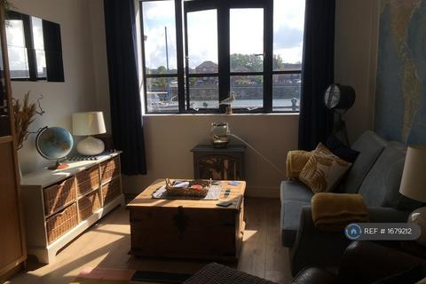 undefined, South Ferry Quay, Liverpool, L3