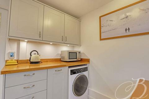 2 bedroom house for sale, Maidenhead Road, Cookham, SL6