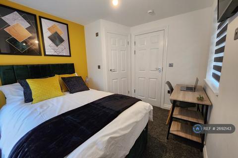 1 bedroom in a house share to rent, Salisbury Road, Reading, RG30