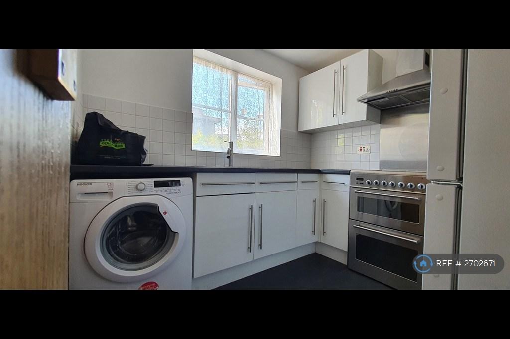 Kitchen From Lounge Door Side
