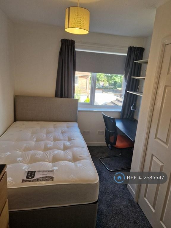 Bedroom 5