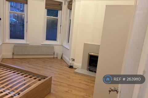 undefined, Amesbury Avenue, London, SW2