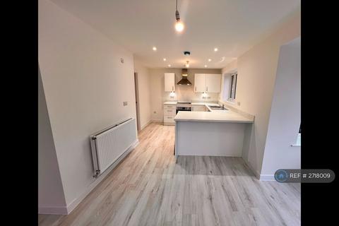 3 bedroom detached house to rent, Regent Village - New Build, Cheltenham, GL51