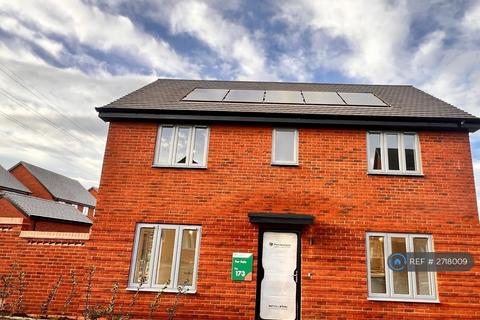 3 bedroom detached house to rent, Regent Village - New Build, Cheltenham, GL51