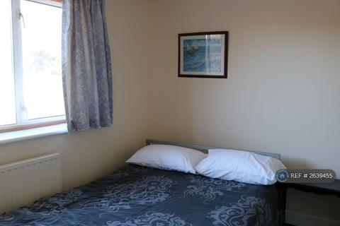 1 bedroom in a house share to rent, Lennard Road, Folkestone, CT20