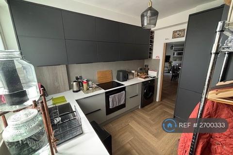 2 bedroom flat to rent, Edge Hill, Wimbledon, SW19