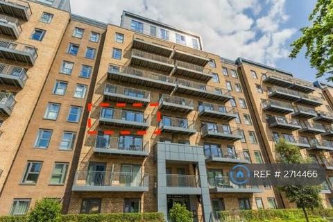 2 bedroom flat to rent, Fermont House, London, NW9