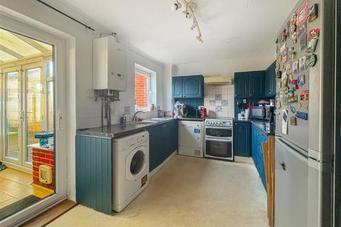 undefined, Douglas Close, Arundel BN18